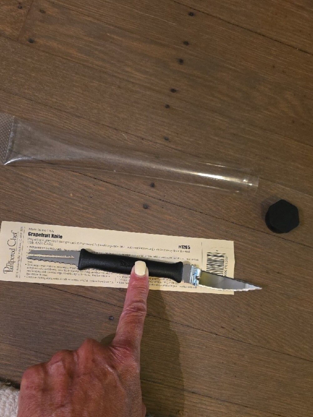 Pampered Chef Grapefruit Knife with Black Handle. #1265 NEW